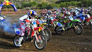 Dunlop invites AMA Pro Flat Track riders to get social with new tire giveaway