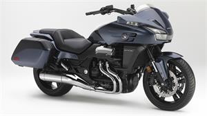 2014 Honda CTX1300: FIRST LOOK