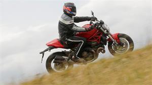 2015 Ducati Monster 821: FIRST RIDE