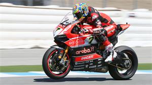 World Superbike: Chaz Davies Leads The Lot