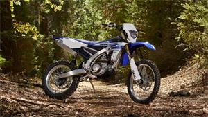 2016 Yamaha WR450F: FIRST LOOK