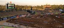 Villopoto Comes From Behind In Dodger Stadium SX