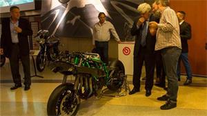 Kawasaki Hosts Dinner To Welcome The H2R