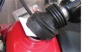 Product Showcase: Aerostich GasCard