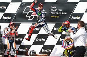 Lorenzo Puts On A Masterclass at Brno