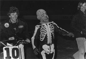 Random Bad-Ass Photo Of The Day 10