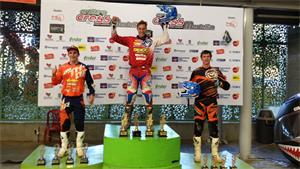 AMA Road Racing: Wayne Rainey In, DMG Out!