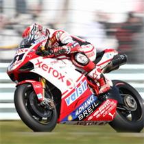 Haga Wins, Spies Crashes