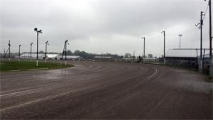 Lima Grand National Postponed to Sunday