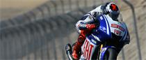 Lorenzo Dislocates Shoulder After Taking Pole