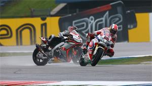 Jonathan Rea Masters Rain in Assen WSBK Race 2