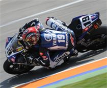 Spies Leads into Superpole