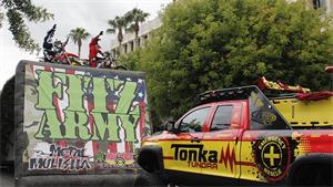 Motocross/Supercross Pros Jumped TONKA Vehicle at Children’s Hospital