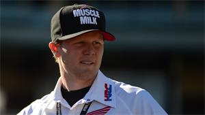 Giant Loop Expands Canada Distribution With Motonation Canada