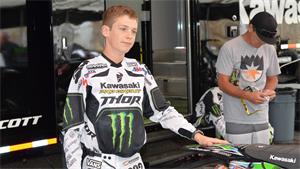 2014 Kawasaki KX250F and KX450F: FIRST LOOK