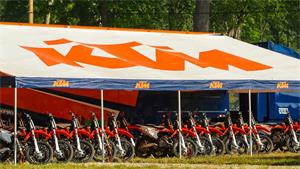 2016 KTM SX-F And XC-F Four-Strokes: FIRST RIDES