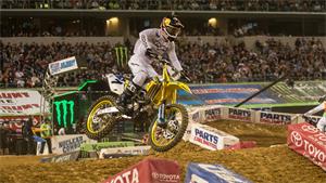 Supercross: James Stewart Makes It Two In A Row In Arlington