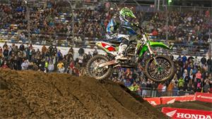 Ryan Villopoto Dominates Daytona Supercross