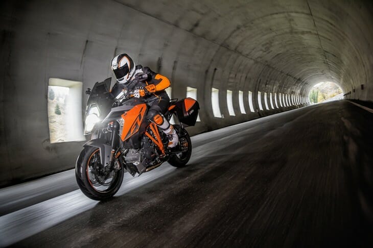 1290 Super Duke GT