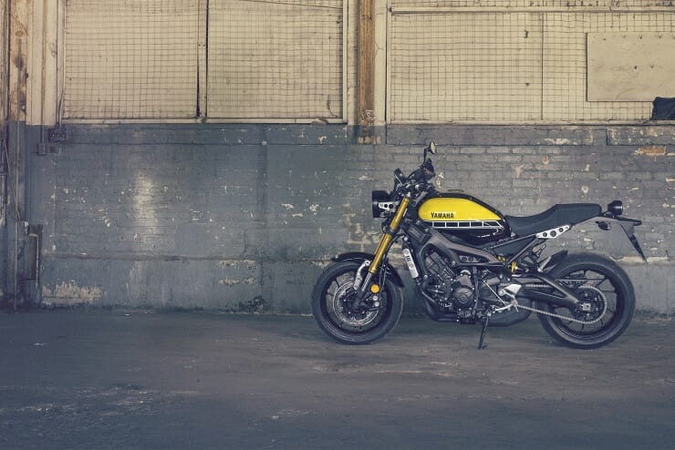 Yamaha XSR900