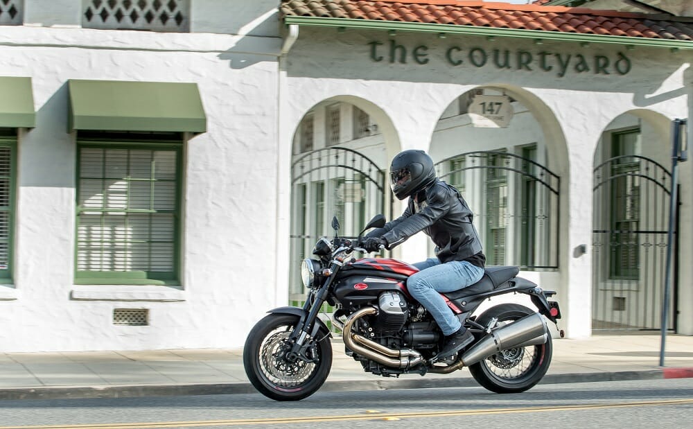 2016 Moto Guzzi Griso 8V SE
