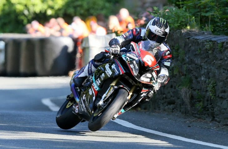 Isle of Man TT: Dunlop Smacks Down a 132mph Stunner - Cycle News