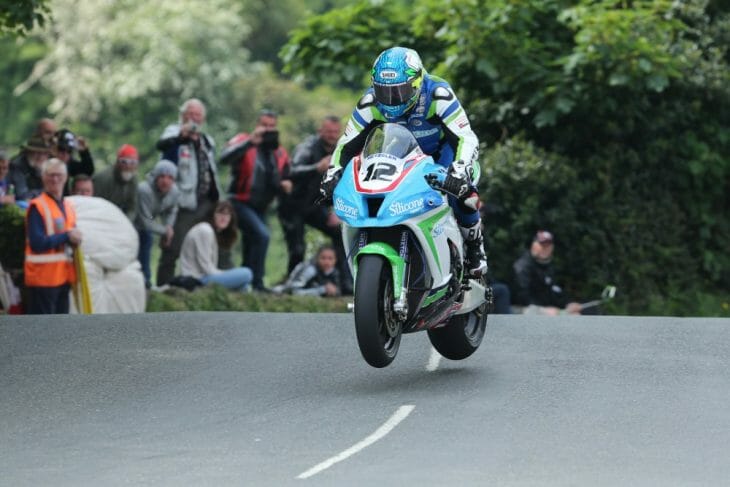 B78DE0B1E19340399B1DA11A06100ED3