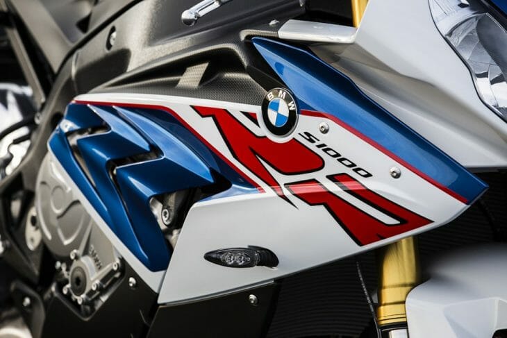 p90234039_highres_bmw-s-1000-rr-10-201