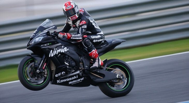 01087_wt2017_action_full