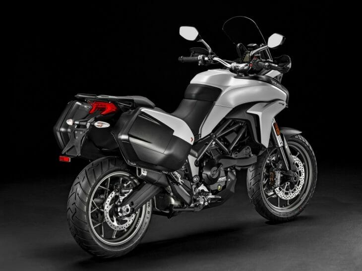 17-11-multistrada-950