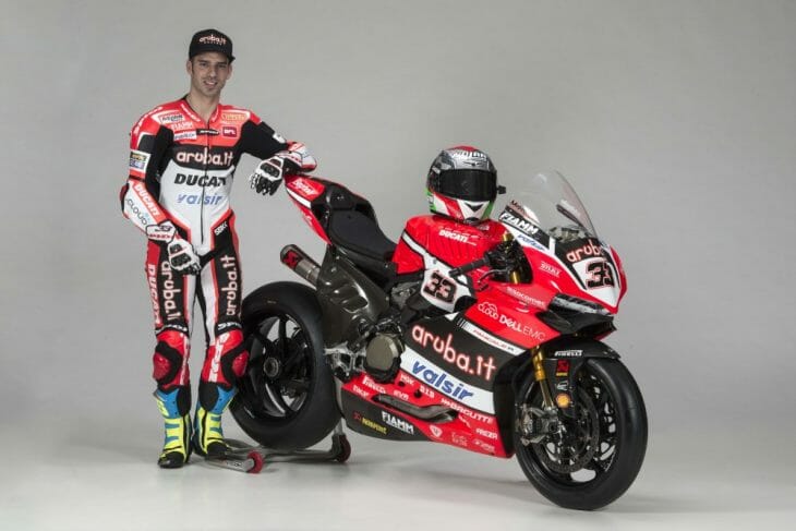 2017-aruba-worldsbk-ducati-corse-panigale-r-marco-melandri-chaz-davies-33