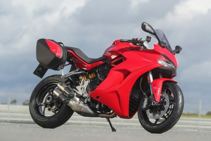 SuperSport Touring pack SuperSport Touring pack