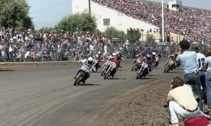 Mike Kidd leads the pack in qualifying for the 1980 San Jose Mile.