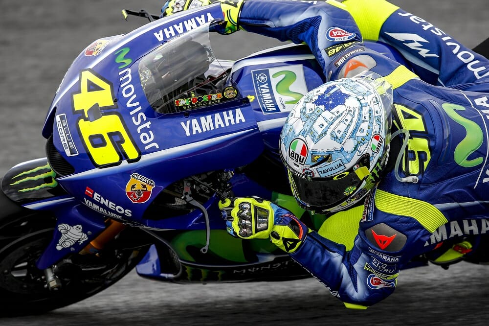 Valentino rossi winter shop test helmet