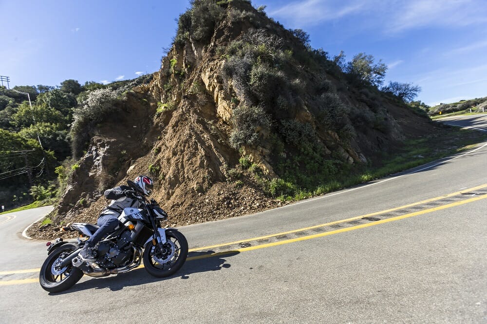 2017 Yamaha FZ-09: FIRST TEST