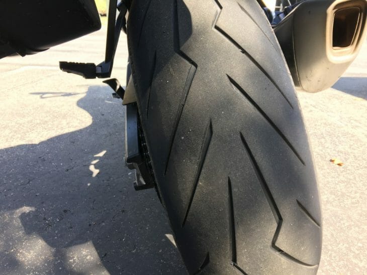 Tire BMW S 1000 XR