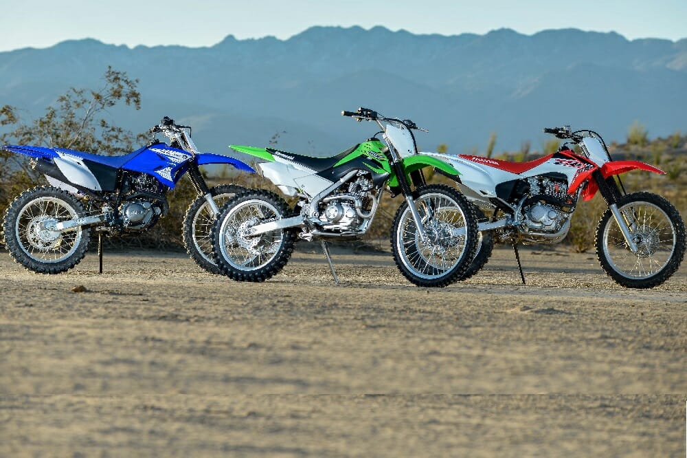 Fuld fiktiv Inspirere Kawasaki KLX140G vs. Honda CRF230F vs. Yamaha TTR230: SHOOTOUT - Cycle News