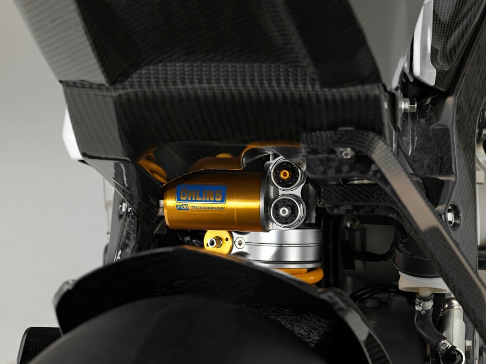 BMW HP4 Race First Look