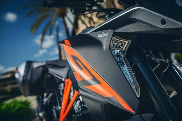 KTM 1290 Super Duke GT