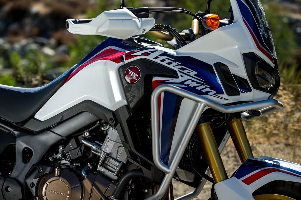 ktm 1090 adventure r vs honda africa twin