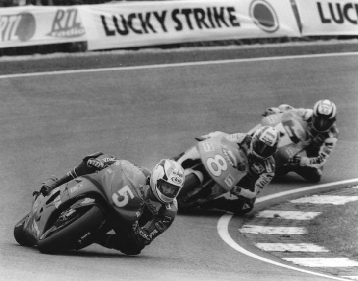 Doug Chandler races the Cagiva GP500 ahead of Àlex Crivillé and Wayne Rainey in the 1993 Dutch TT at Assen. (Henny Ray Abrams photo)