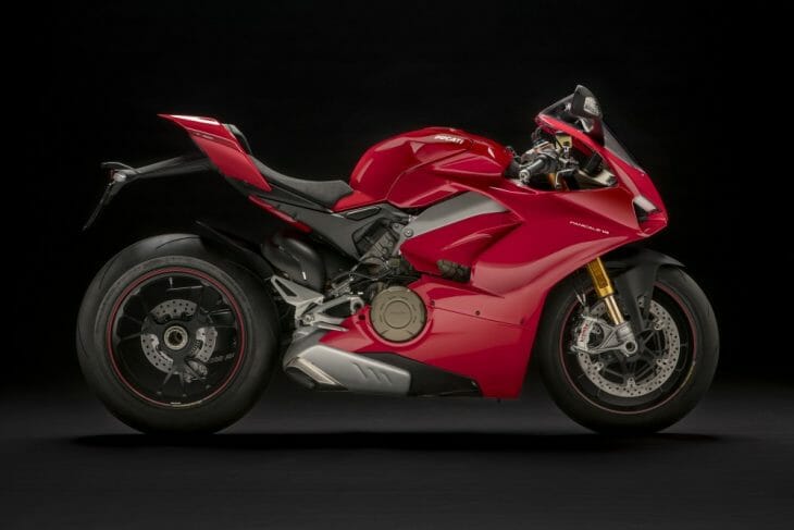 Ducati_V4_studio_Panigale