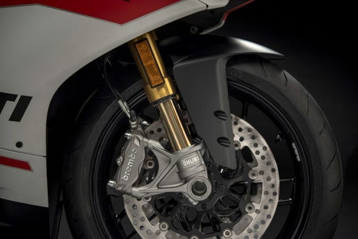 Ducati_959_Panigale_Studio_3