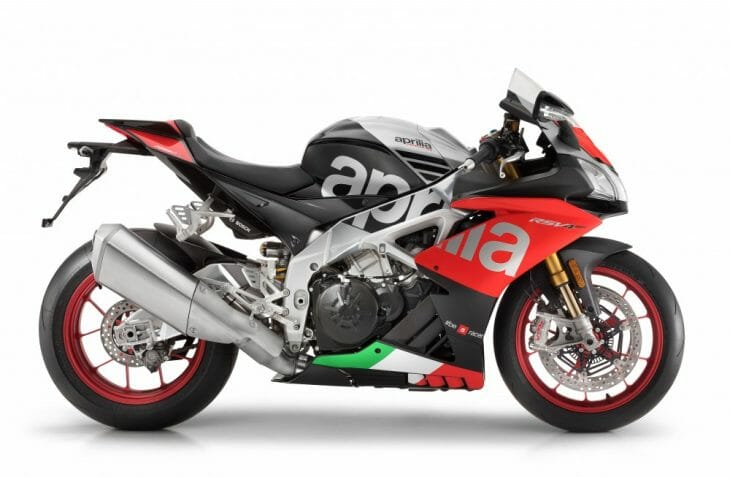 2018_Aprilia_RSV4_RF_Studio_1