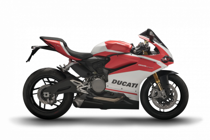 Ducati_Panigale_959_Corse_studio