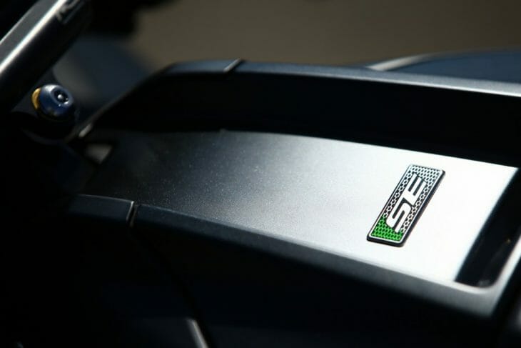 Kawasaki_Ninja_ZX-10R_SE Kawasaki_Ninja_ZX-10R_SE