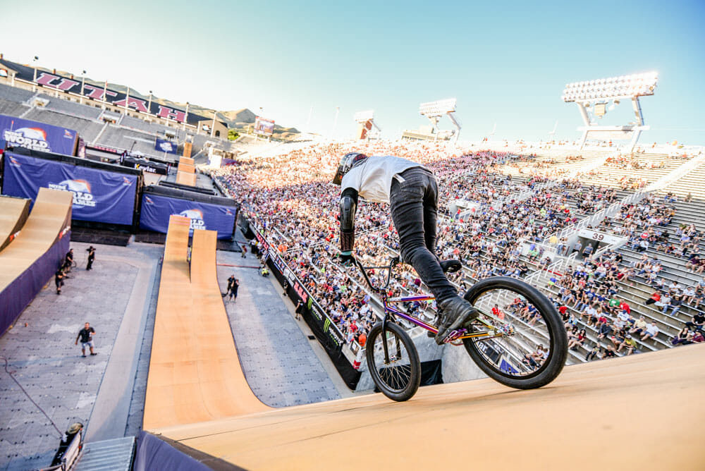 Hyper nitro circus bike on sale