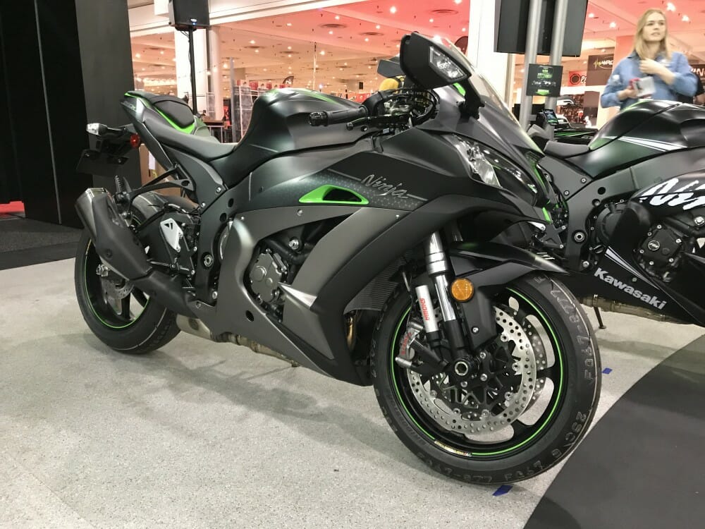 Kawasaki ZX 10R SE Makes U.S. Debut Cycle News