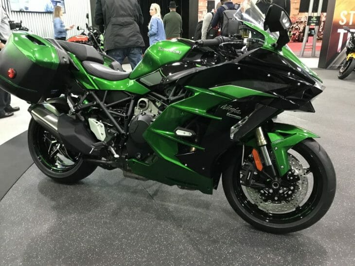 Kawasaki Ninja H2 SX and SE Make U.S. Debut Cycle News