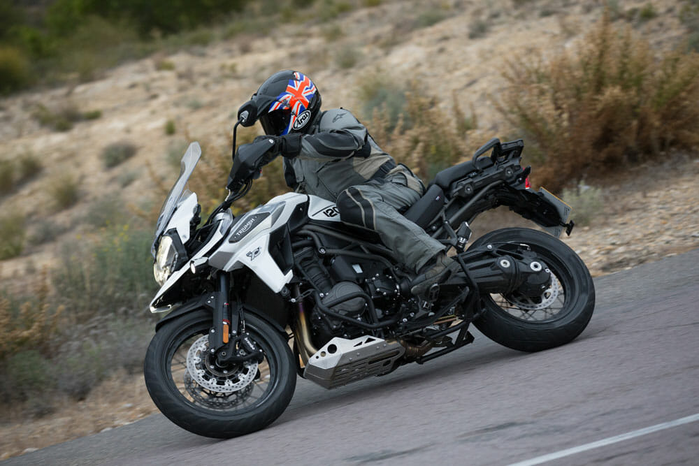 2018 Triumph Tiger 1200 XRt & XCa